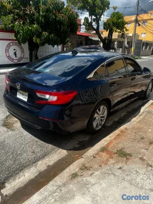 2018 Honda Accord — foto 3 / 6