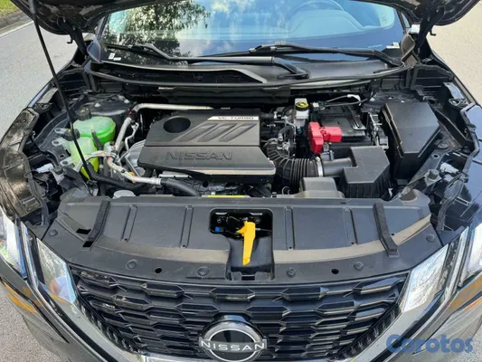 2022 Nissan Rogue — foto 10 / 10