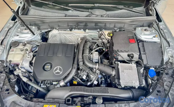 2026 Mercedes Clase GLB — foto 11 / 12