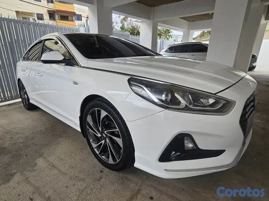 2018 Hyundai Sonata — foto 6 / 8