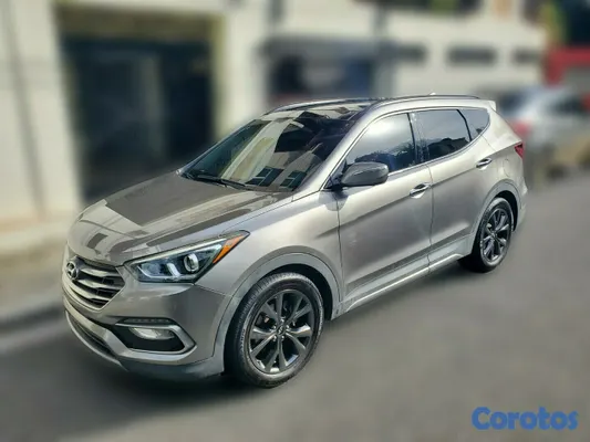 2017 Hyundai Santa Fe — foto 2 / 10