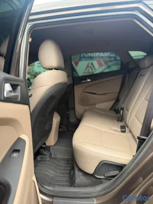 2020 Hyundai Tucson — foto 2 / 9