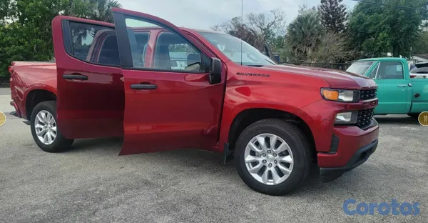2022 Chevrolet Silverado — foto 6 / 12