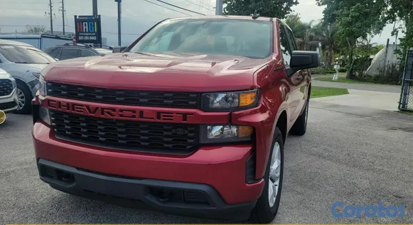 2022 Chevrolet Silverado — foto 10 / 12