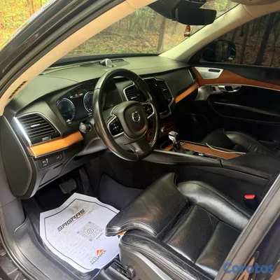 2018 Volvo Xc90 — foto 7 / 11