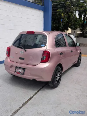2021 Nissan March — foto 5 / 12