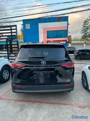 2021 Toyota Sienna — foto 4 / 11