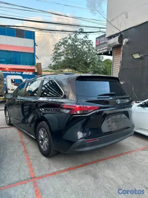 2021 Toyota Sienna — foto 5 / 11
