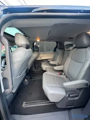 2021 Toyota Sienna — foto 9 / 11