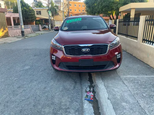 2020 Kia Sorento — foto 2 / 9