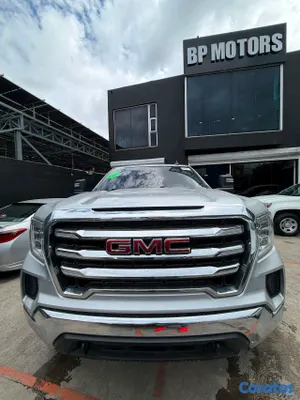 2020 GMC Sierra — foto 4 / 12