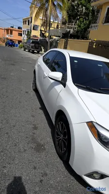 2016 Toyota Corolla — foto 2 / 6