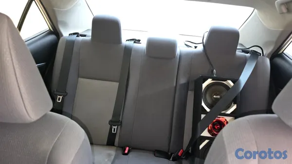 2016 Toyota Corolla — foto 6 / 6