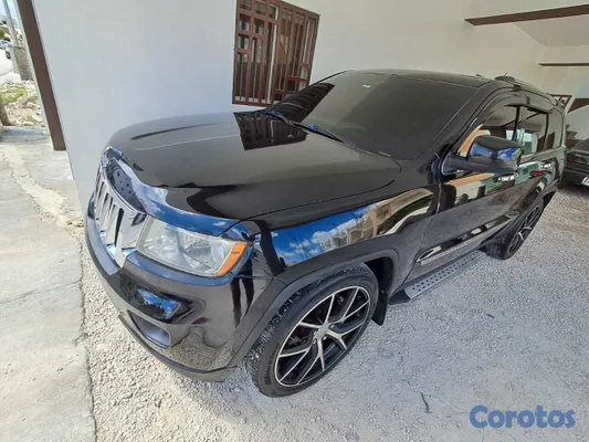 2011 Jeep Cherokee — foto 4 / 4