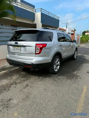 2013 Ford Explorer — foto 4 / 9