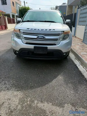 2013 Ford Explorer — foto 5 / 9