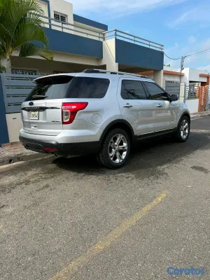2013 Ford Explorer — foto 6 / 9