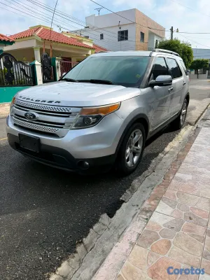 2013 Ford Explorer — foto 8 / 9