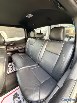 2020 Toyota Tacoma — foto 9 / 16