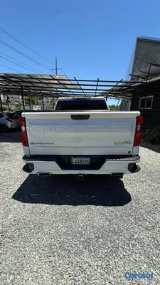 2022 Chevrolet Silverado — foto 3 / 8