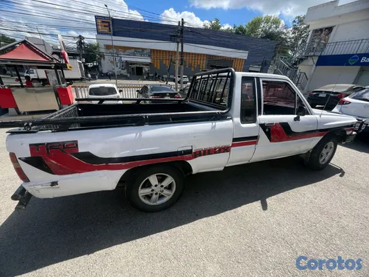 1984 Toyota Pick Up — foto 6 / 6