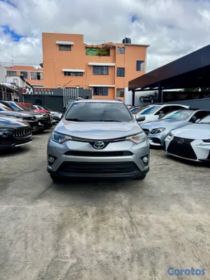 2017 Toyota Rav-4 — foto 2 / 13