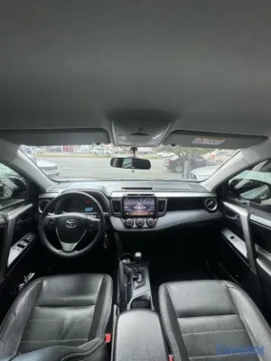 2017 Toyota Rav-4 — foto 5 / 13