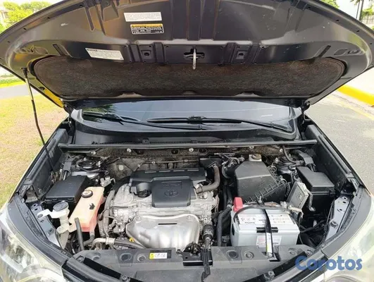 2018 Toyota Rav-4 — foto 6 / 8