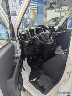 2020 Daihatsu Hijet — foto 2 / 13
