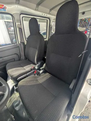 2020 Daihatsu Hijet — foto 12 / 13