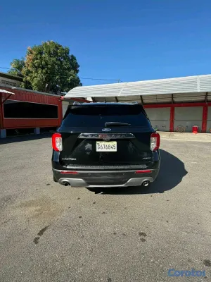2021 Ford Explorer — foto 3 / 5