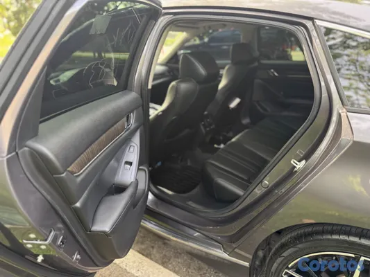 2021 Honda Accord — foto 3 / 14
