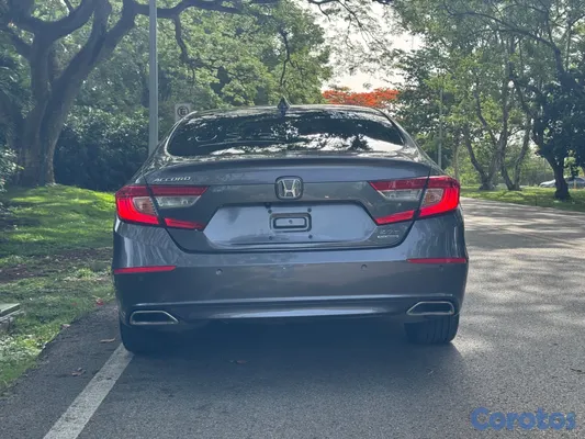 2021 Honda Accord — foto 9 / 14
