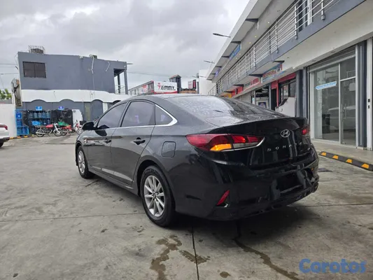 2018 Hyundai Sonata — foto 6 / 20