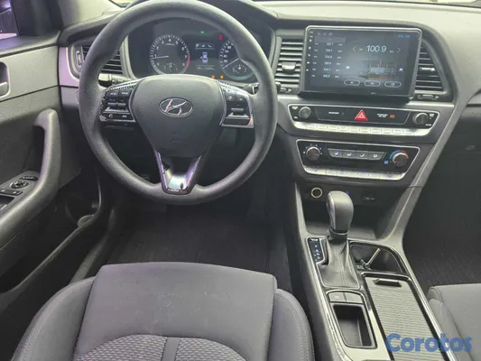 2018 Hyundai Sonata — foto 11 / 20