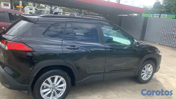 2024 Toyota Corolla Cross — foto 7 / 9
