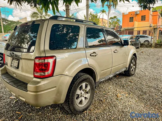 2012 Ford Escape — foto 3 / 5