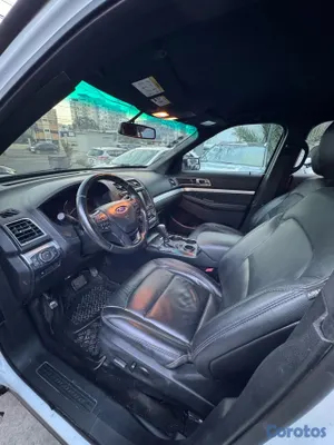 2016 Ford Explorer — foto 9 / 13