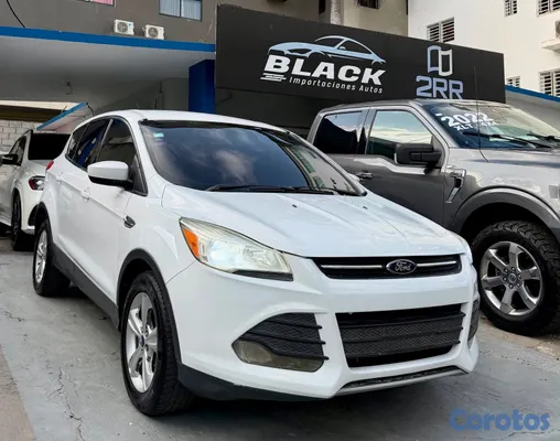 2014 Ford Escape — foto 3 / 11