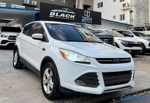 2014 Ford Escape — foto 7 / 11