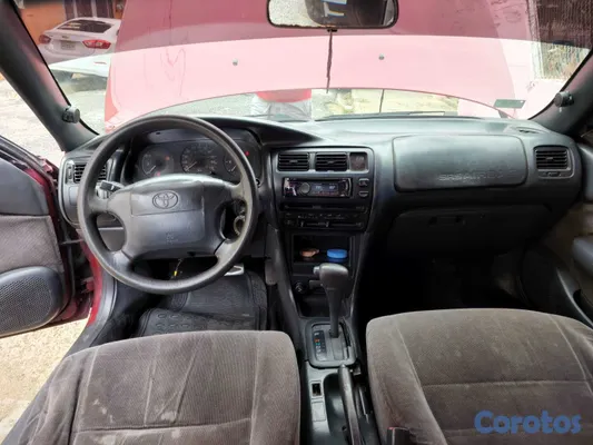 1994 Toyota Corolla — foto 7 / 9