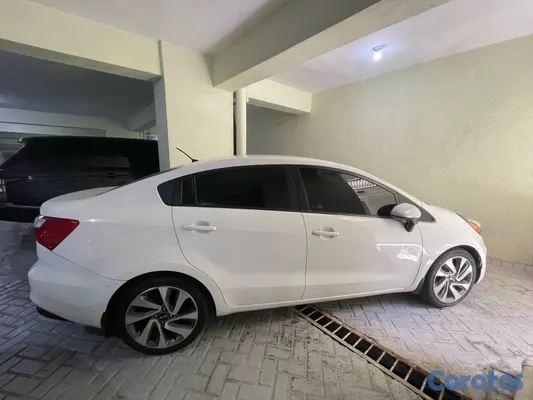 2016 Kia Rio — foto 2 / 6