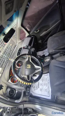 2009 Honda FIT — foto 2 / 7