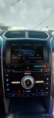 2016 Ford Explorer — foto 5 / 10