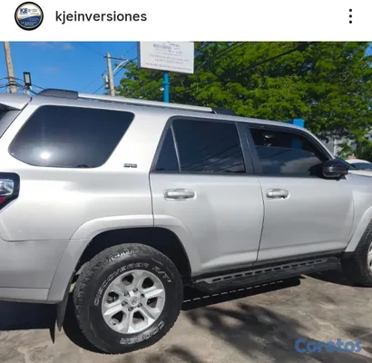 2017 Toyota 4 Runner — foto 10 / 10