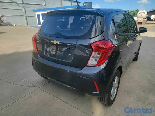 2019 Chevrolet Spark — foto 4 / 9