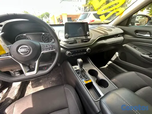 2020 Nissan Altima — foto 6 / 7