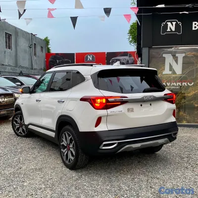 2022 Kia Seltos — foto 6 / 19