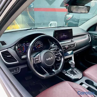 2022 Kia Seltos — foto 17 / 19