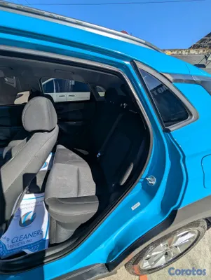 2022 Hyundai KONA — foto 12 / 17